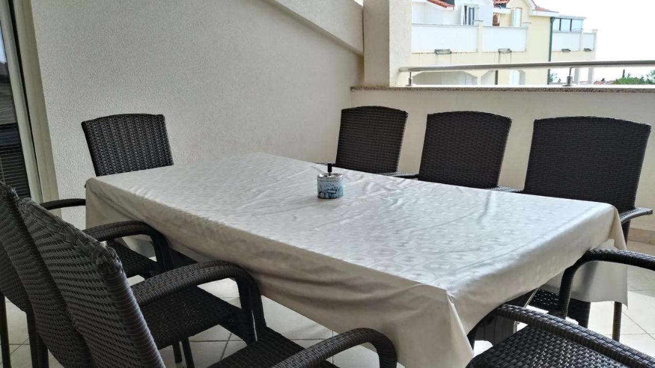 Premium Apartments Adore Novalja Exterior foto