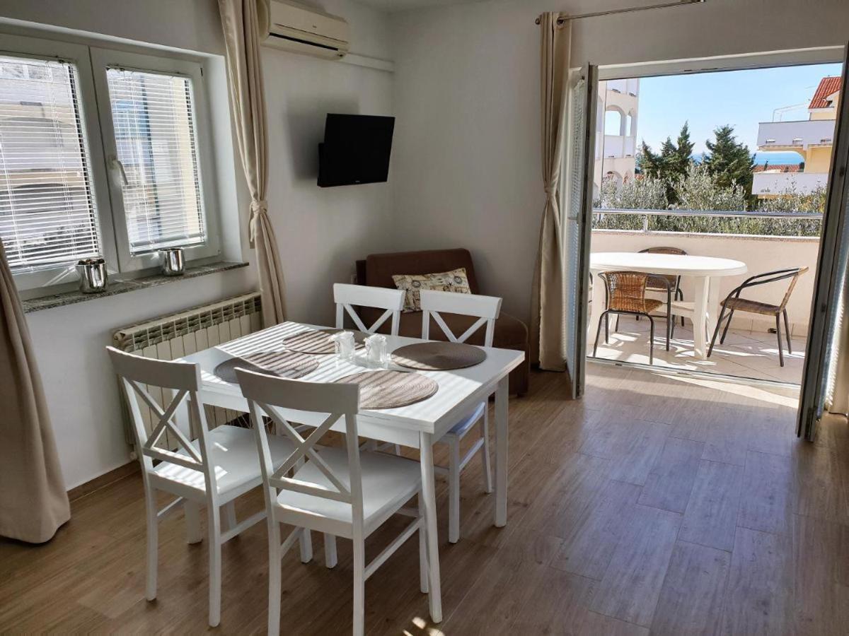Premium Apartments Adore Novalja Exterior foto