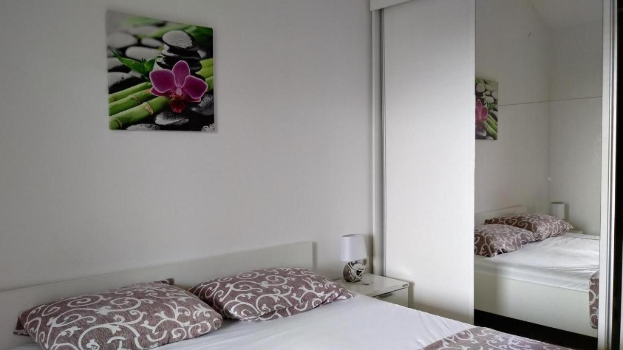 Premium Apartments Adore Novalja Exterior foto