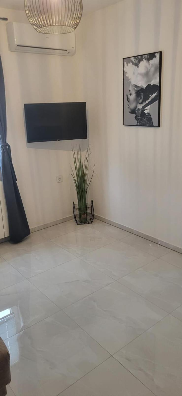Premium Apartments Adore Novalja Exterior foto